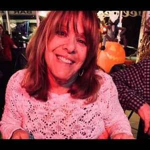 Meet your Posher, Elyse